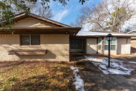 980 29th Street SE Paris TX 75460