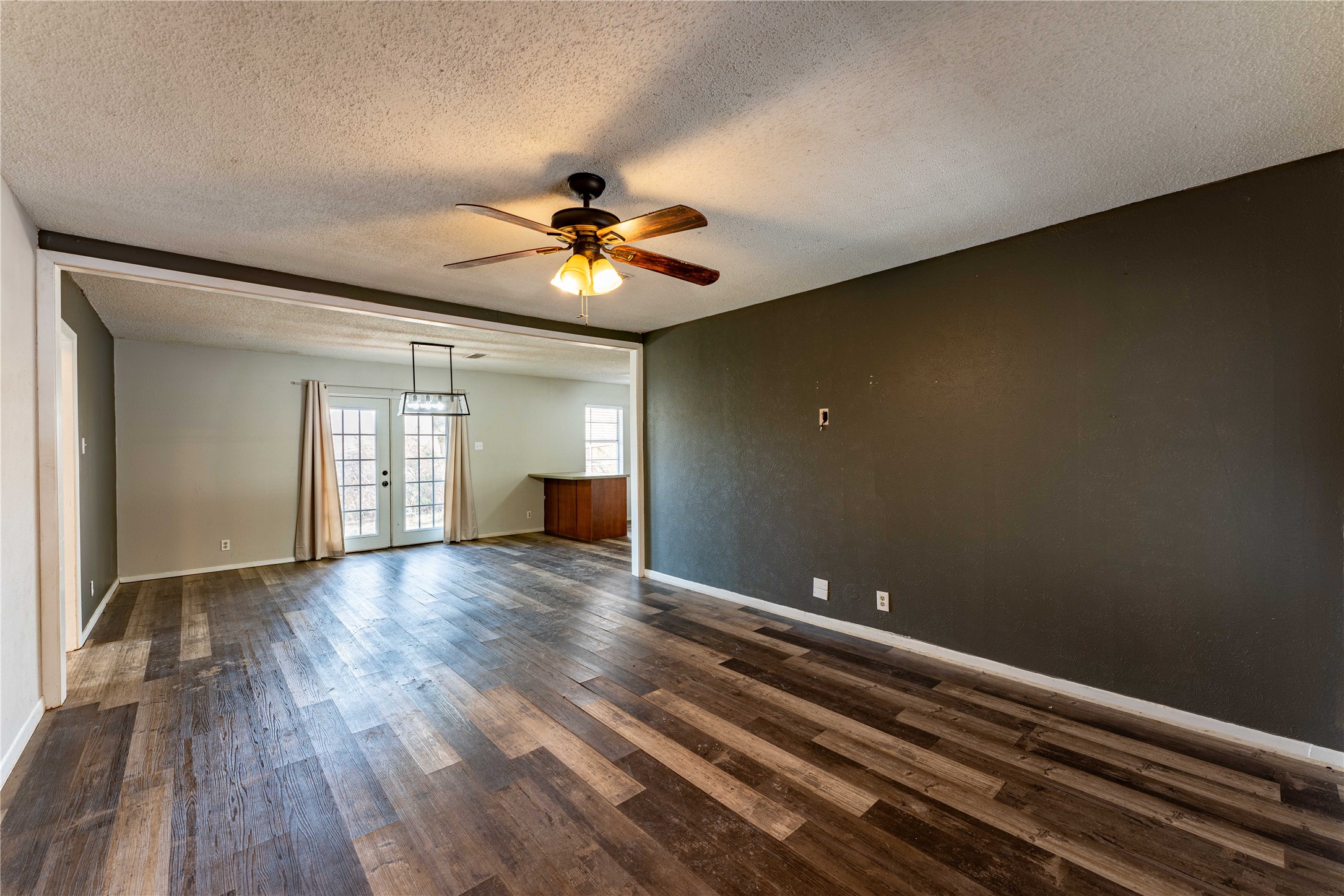 980 29th Street SE Paris TX 75460
