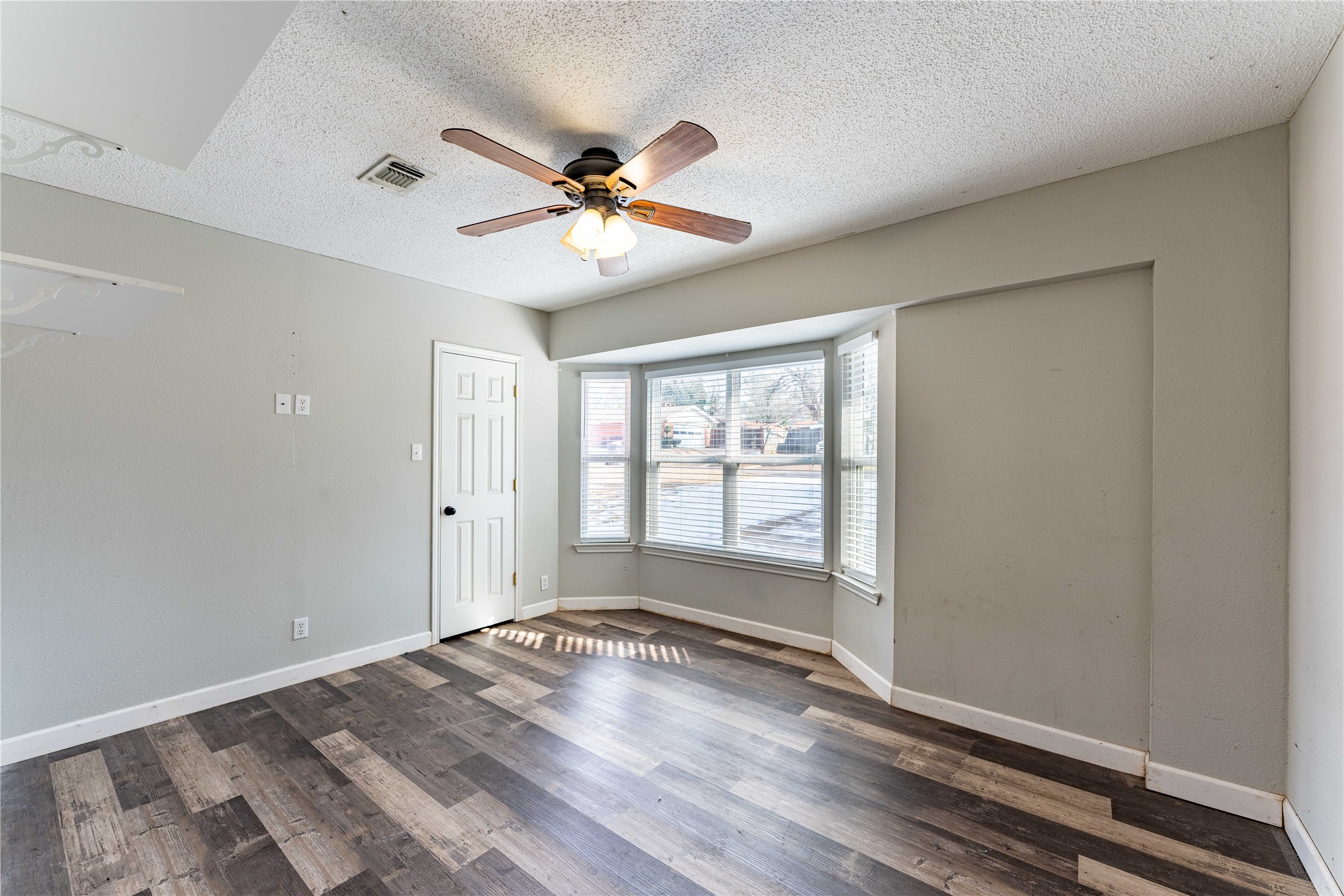 980 29th Street SE Paris TX 75460