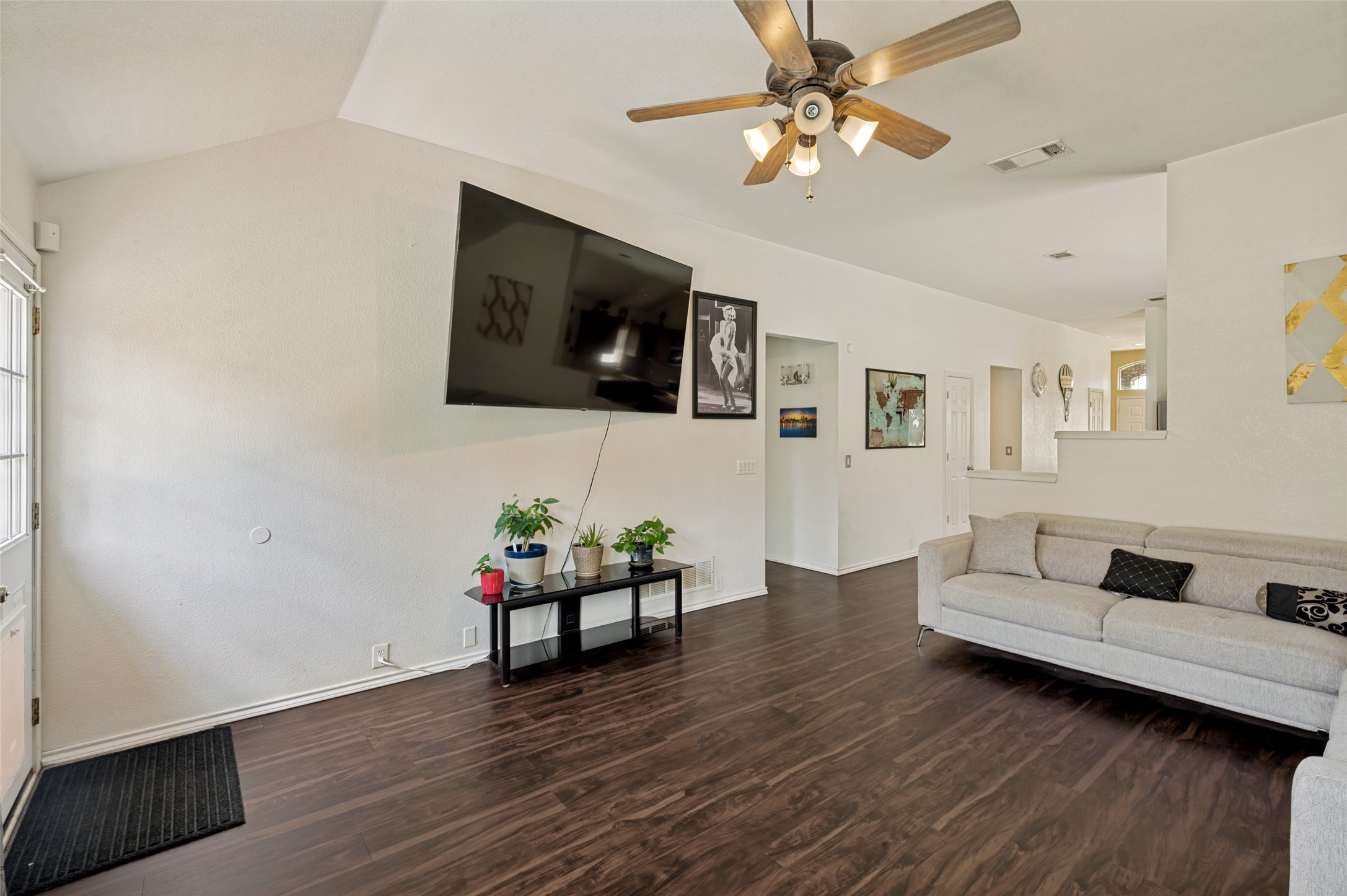 8616 Chisholm Trail Cross Roads TX 76227