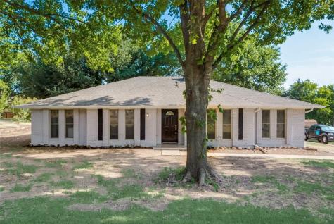 102 Southridge Street Red Oak TX 75154