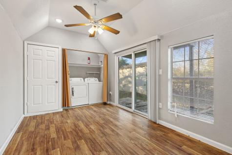 202 S Dunbar Lane Emory TX 75440