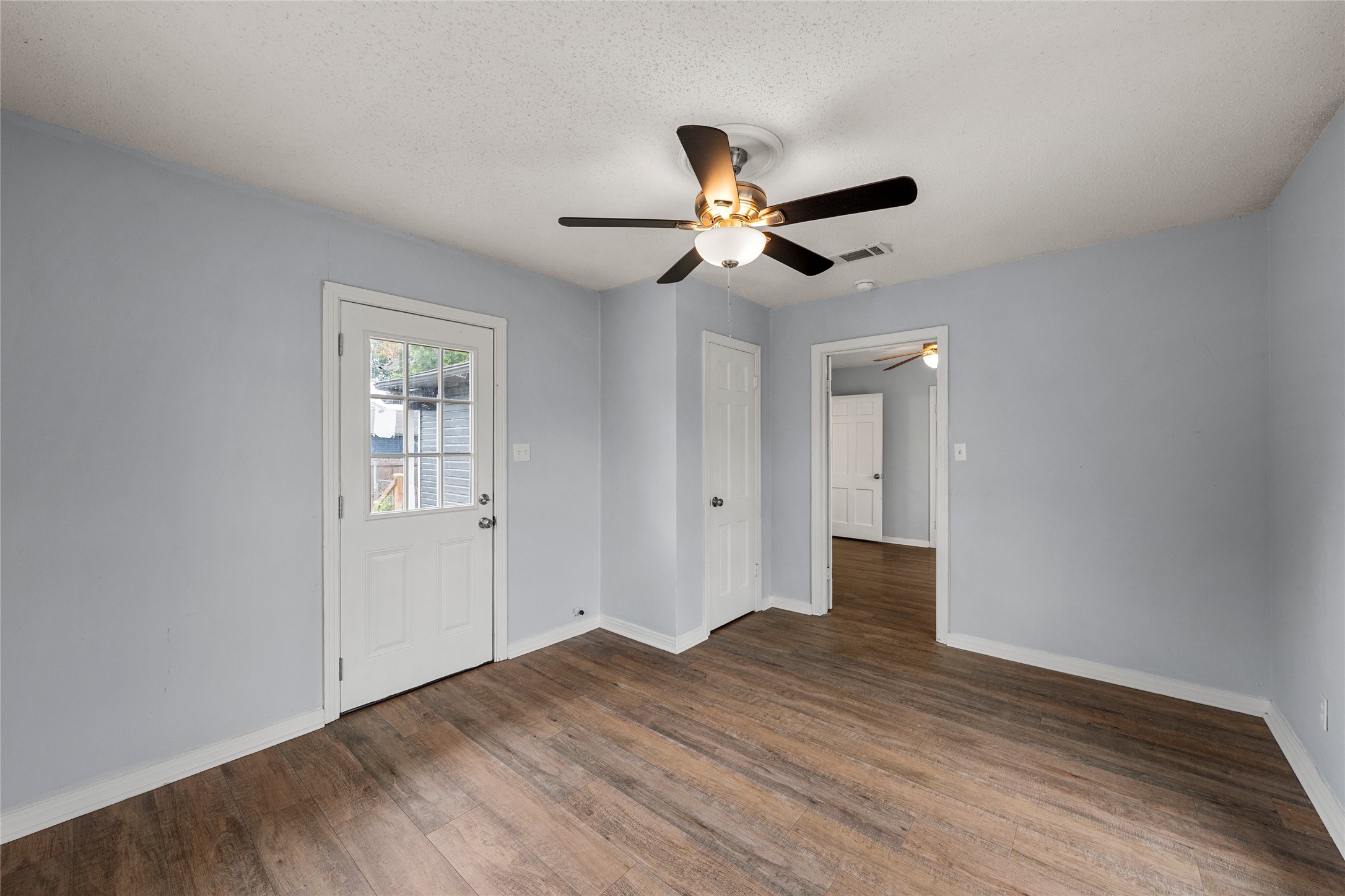 1403 W 11th Street Mcgregor TX 76657