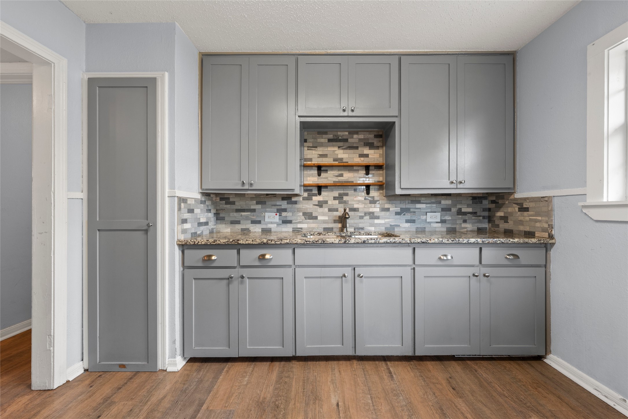 1403 W 11th Street Mcgregor TX 76657