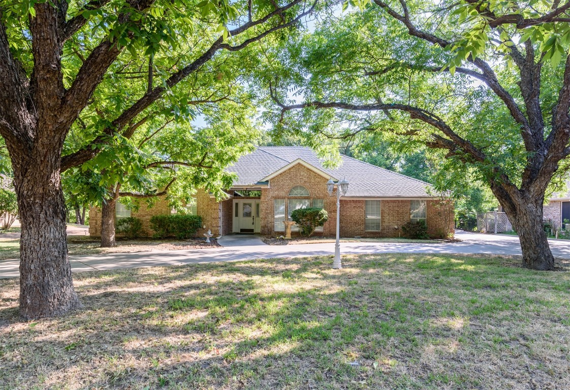 8718 Ravenswood Road Granbury TX 76049