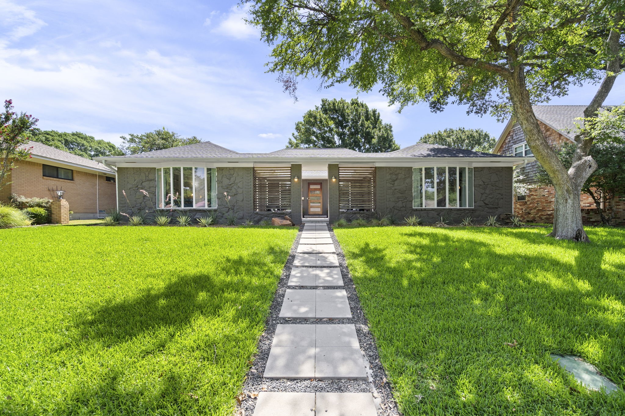 10170 Robin Hill Lane Dallas TX 75238