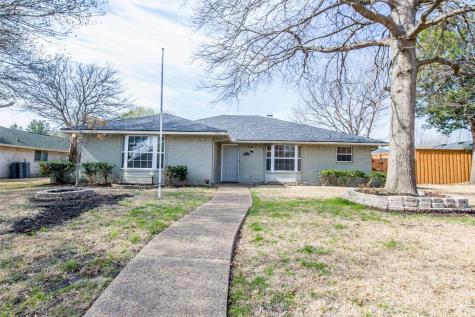 202 Sagebrush Lane Waxahachie TX 75165