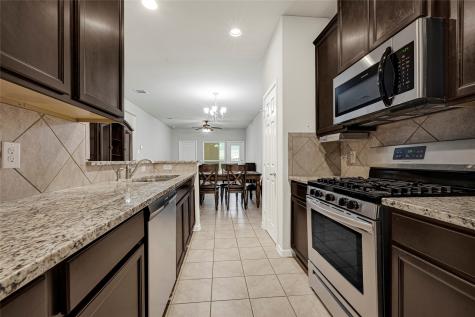 124 Camelot Place Court Conroe TX 77304