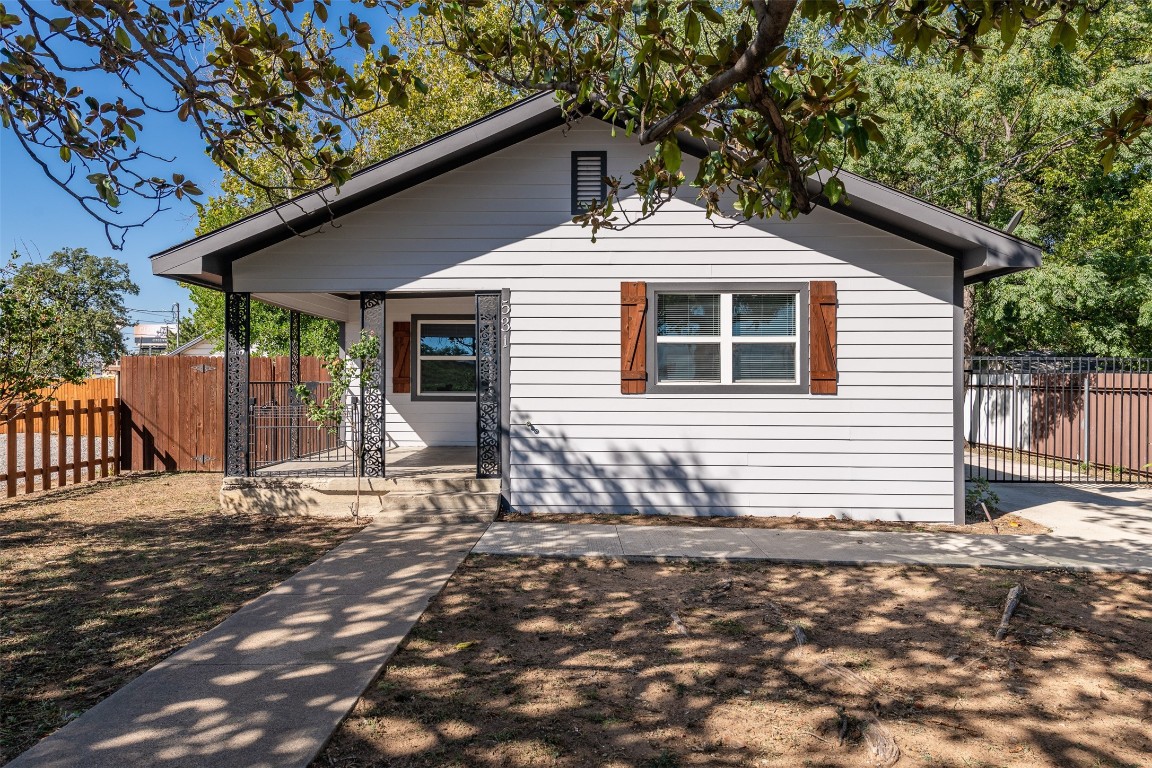 531 Fairview Street Fort Worth TX 76111