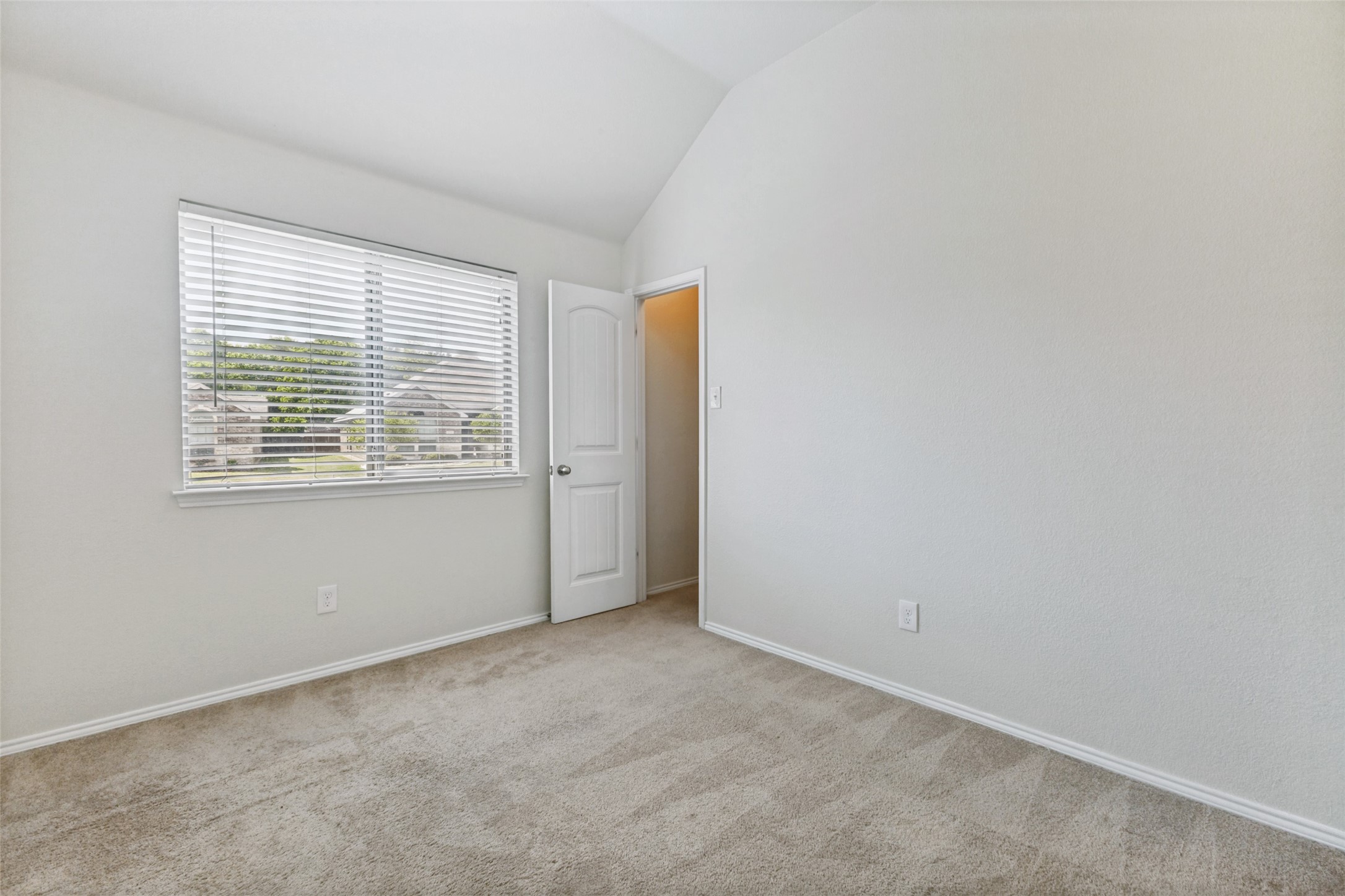 2242 Upcreek Court Dallas TX 75253