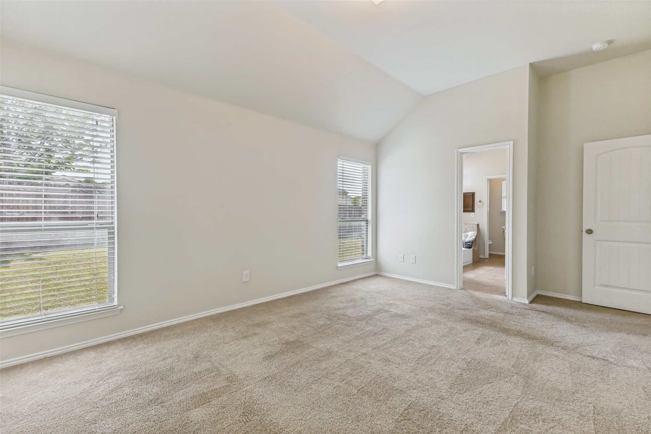 2242 Upcreek Court Dallas TX 75253