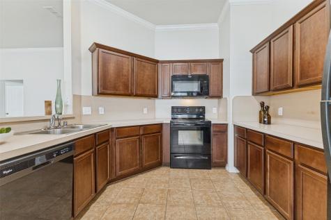 2242 Upcreek Court Dallas TX 75253