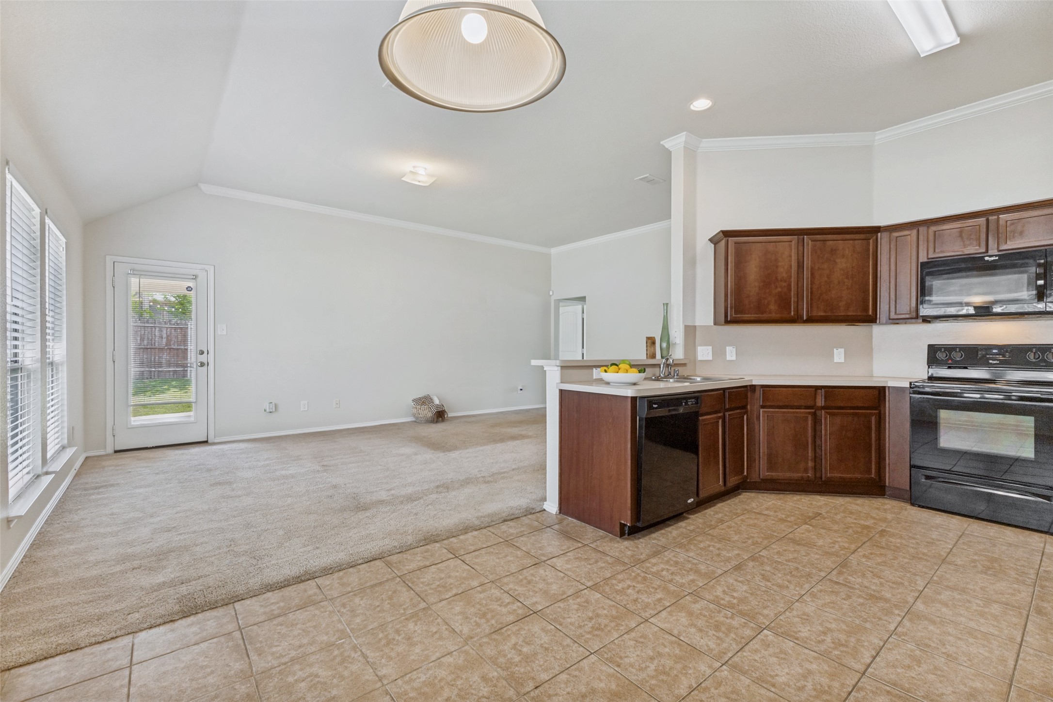 2242 Upcreek Court Dallas TX 75253