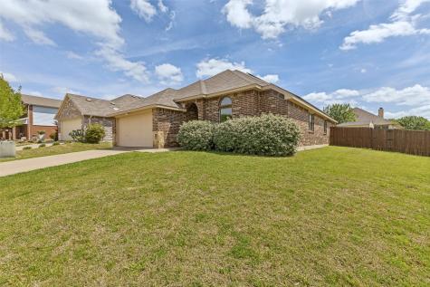 2242 Upcreek Court Dallas TX 75253