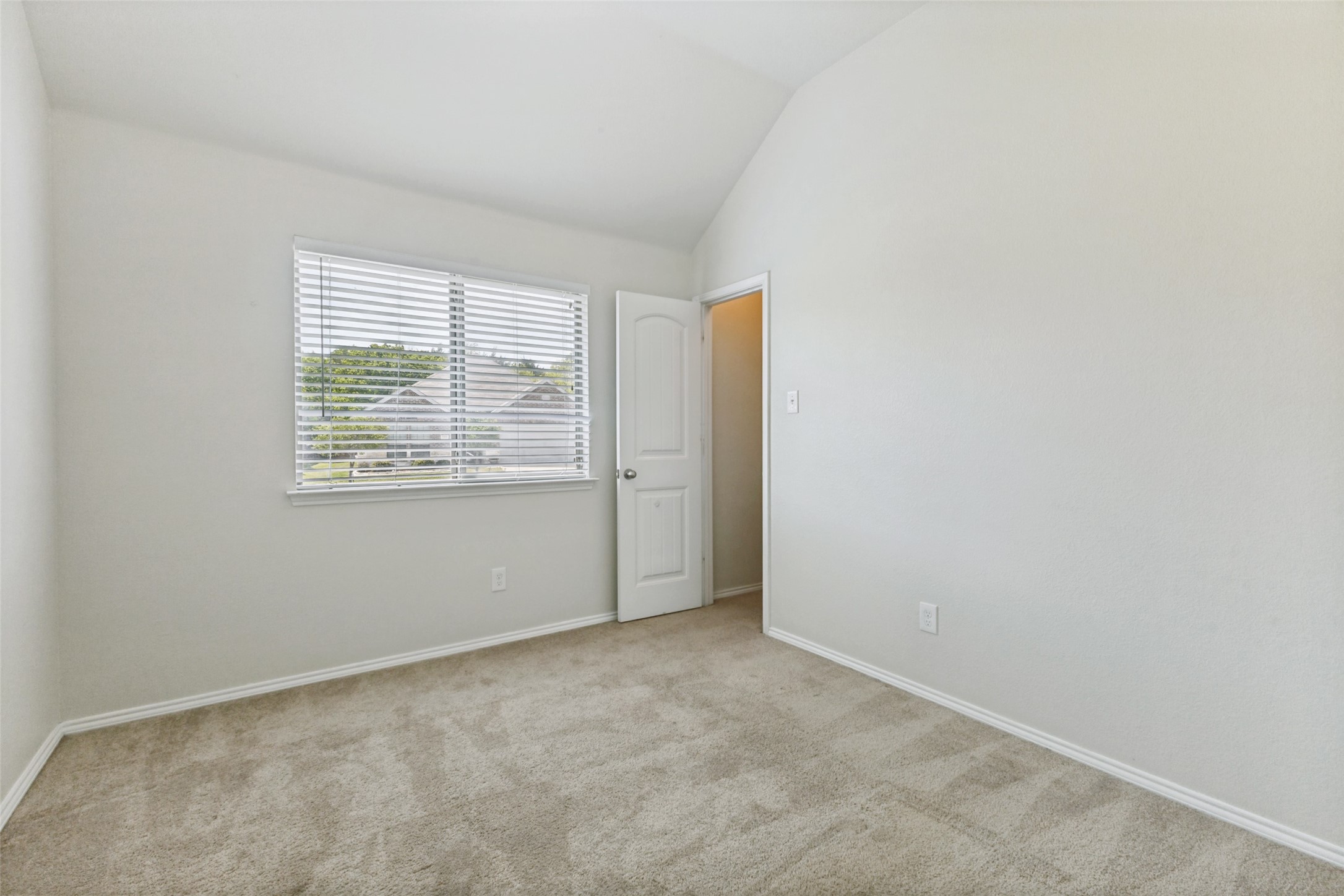 2242 Upcreek Court Dallas TX 75253
