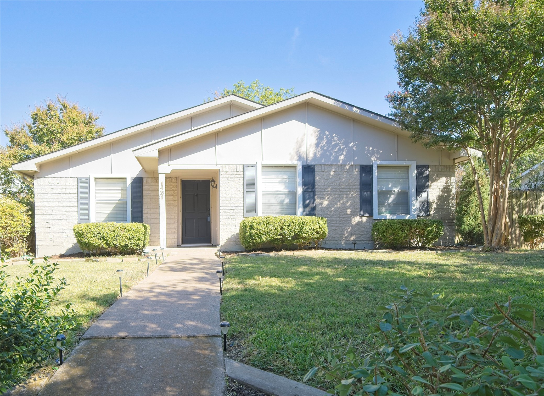 1421 Cross Bend Road Plano TX 75023