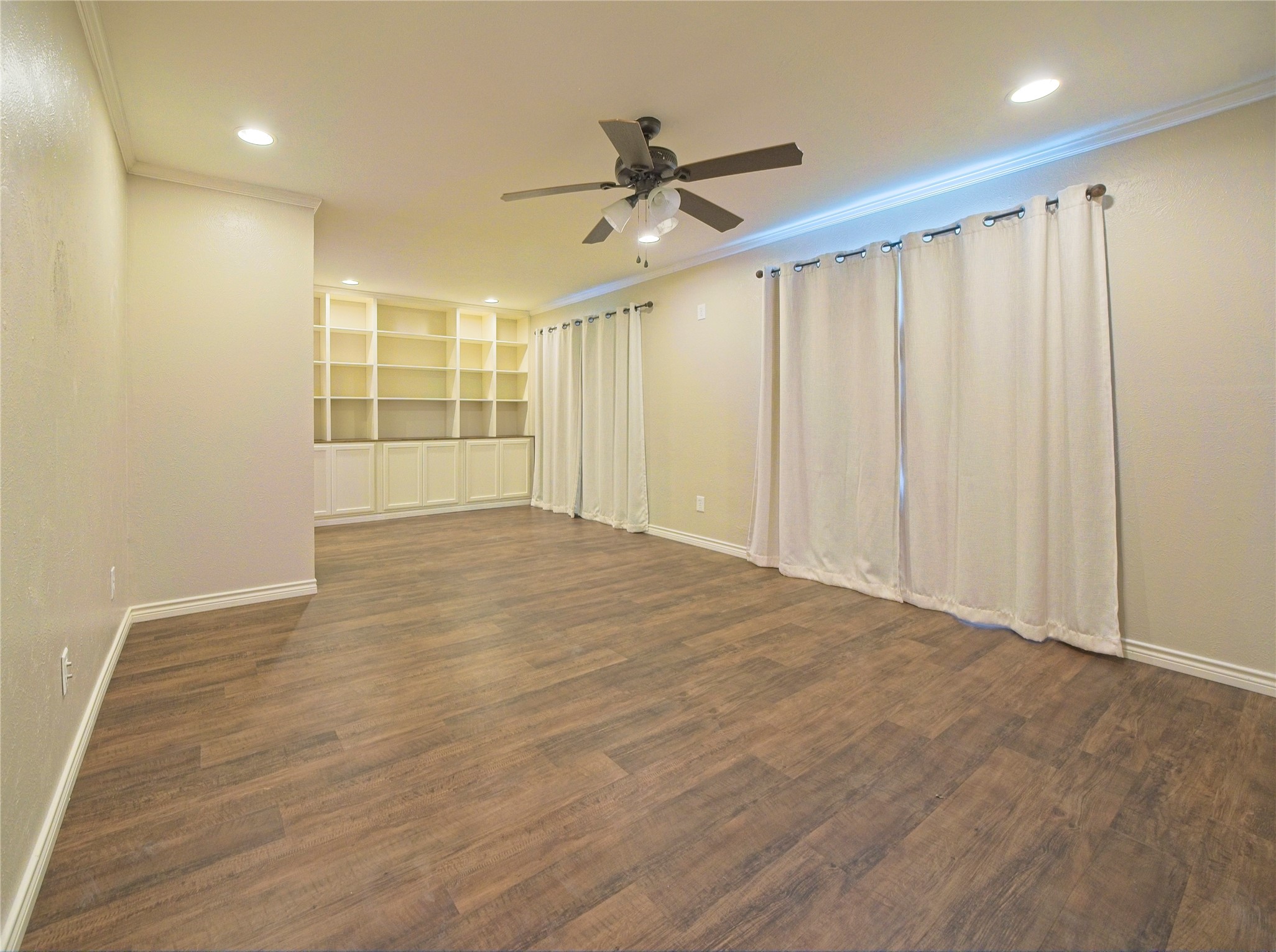 1421 Cross Bend Road Plano TX 75023