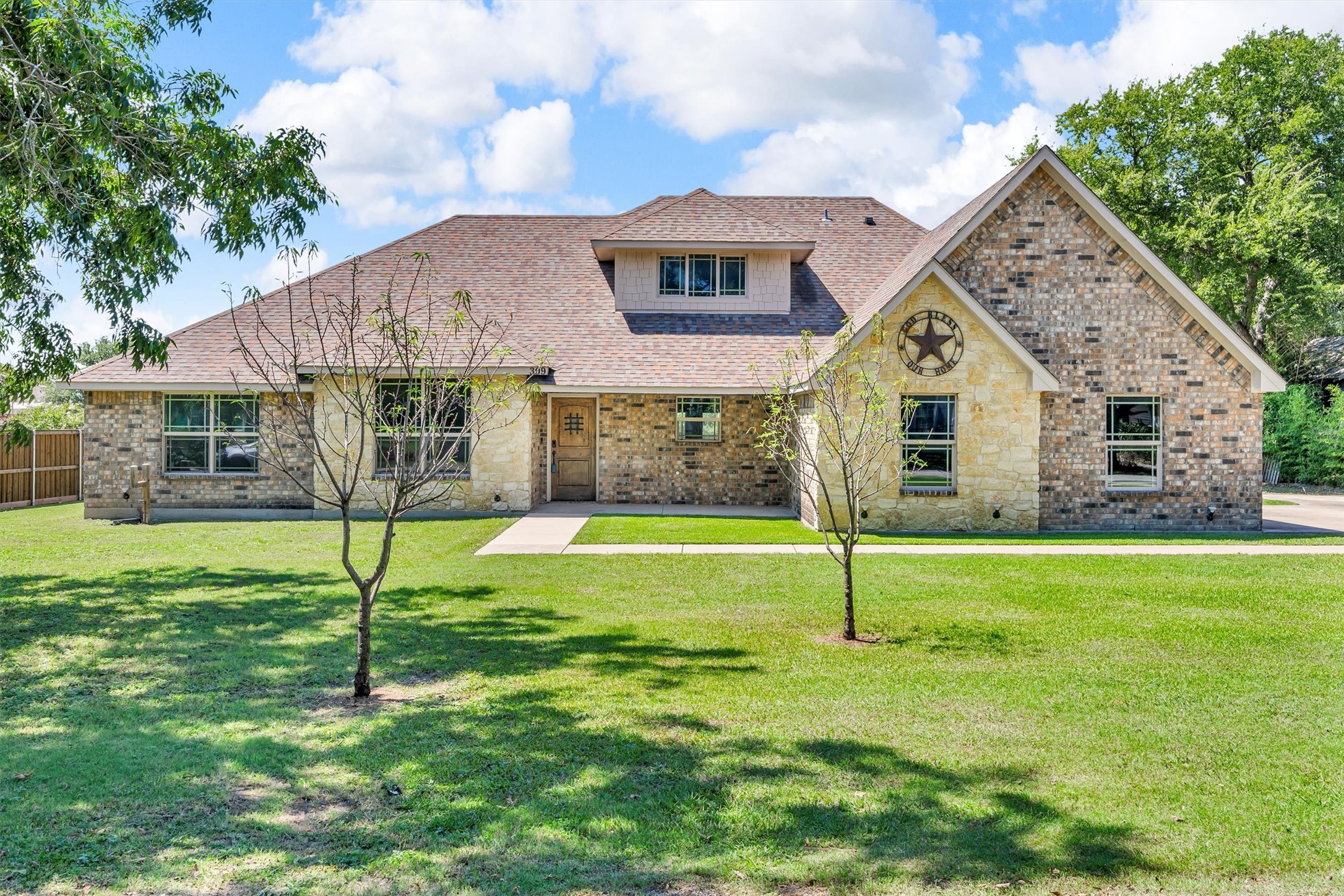 309 Highland Avenue Red Oak TX 75154