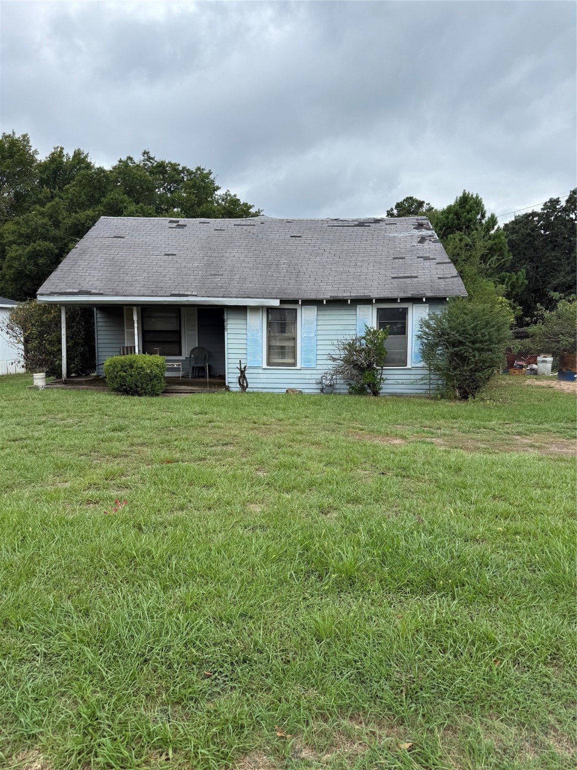 829 N Prairieville Street Athens TX 75751
