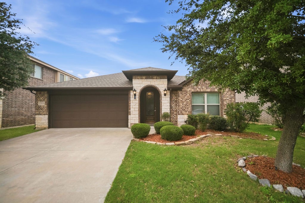12016 Worthwood Street Fort Worth TX 76036