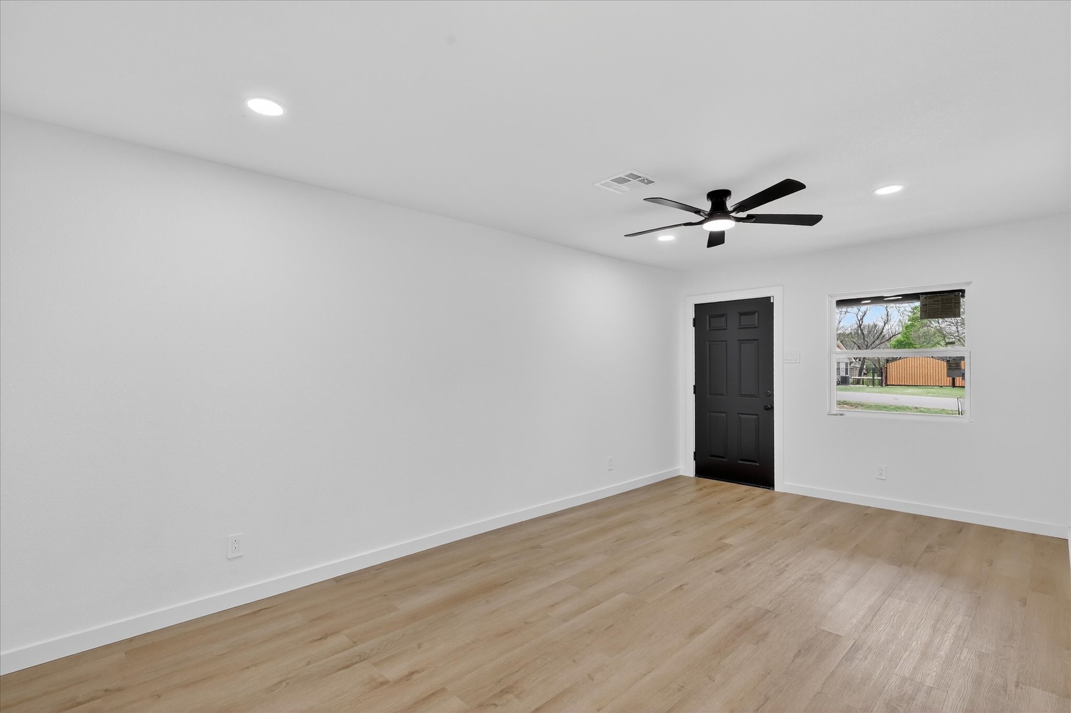 1130 Lodema Lane Duncanville TX 75116