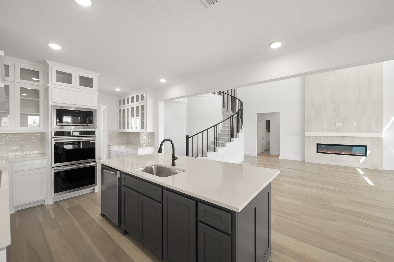 1814 Hidden Creek Drive Midlothian TX 76065