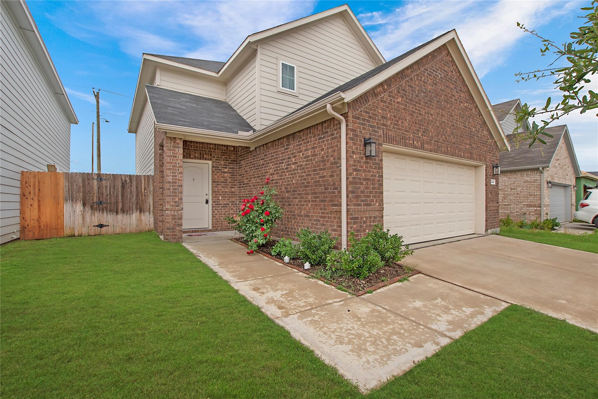 2224 Diamond Drive Grand Prairie TX 75051
