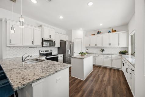 916 Crockett Street Aubrey TX 76227