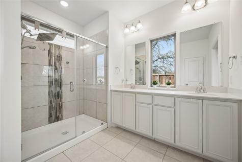 916 Crockett Street Aubrey TX 76227