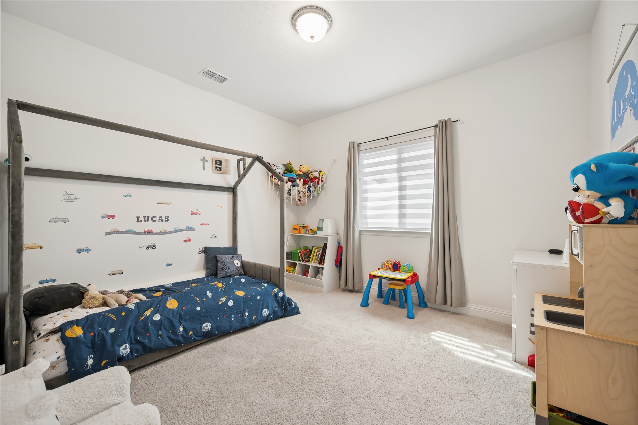 916 Crockett Street Aubrey TX 76227