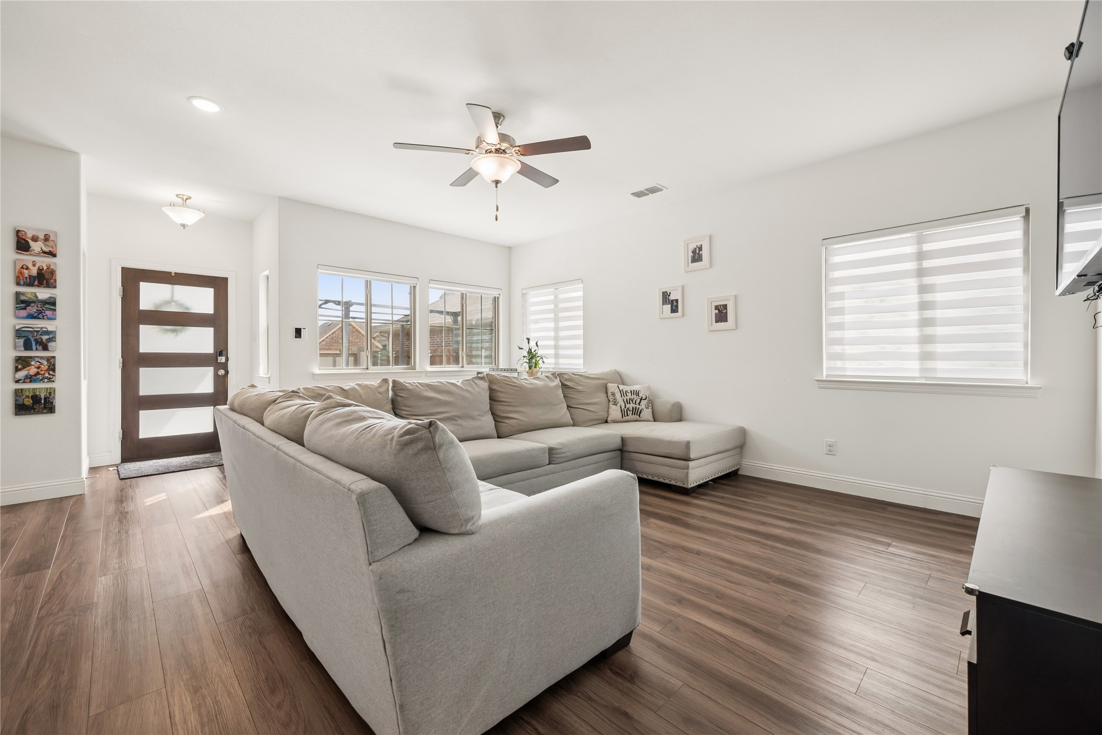 916 Crockett Street Aubrey TX 76227