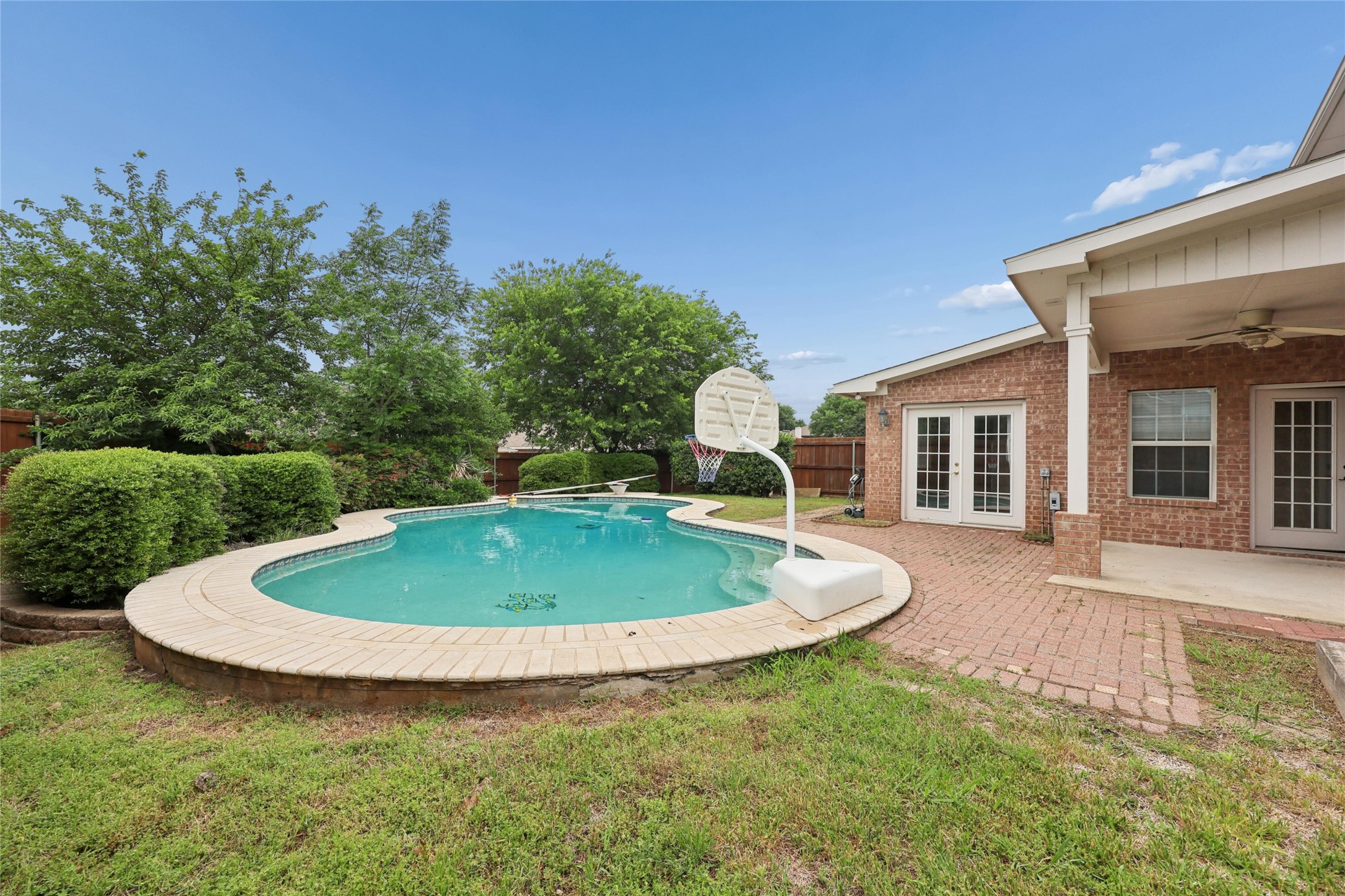 828 Rockefeller Lane Allen TX 75002