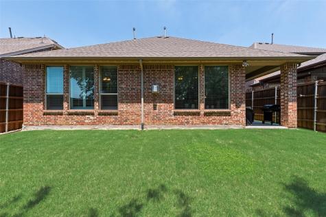 402 Ridgewood Drive Lewisville TX 75067