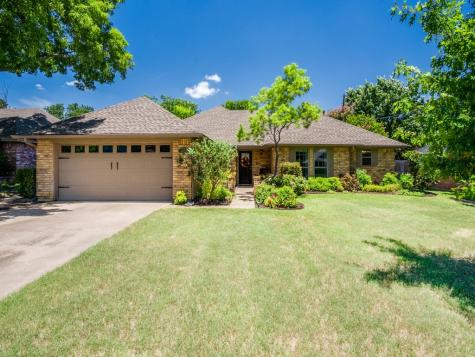 225 NE Brushy Mound Road Burleson TX 76028