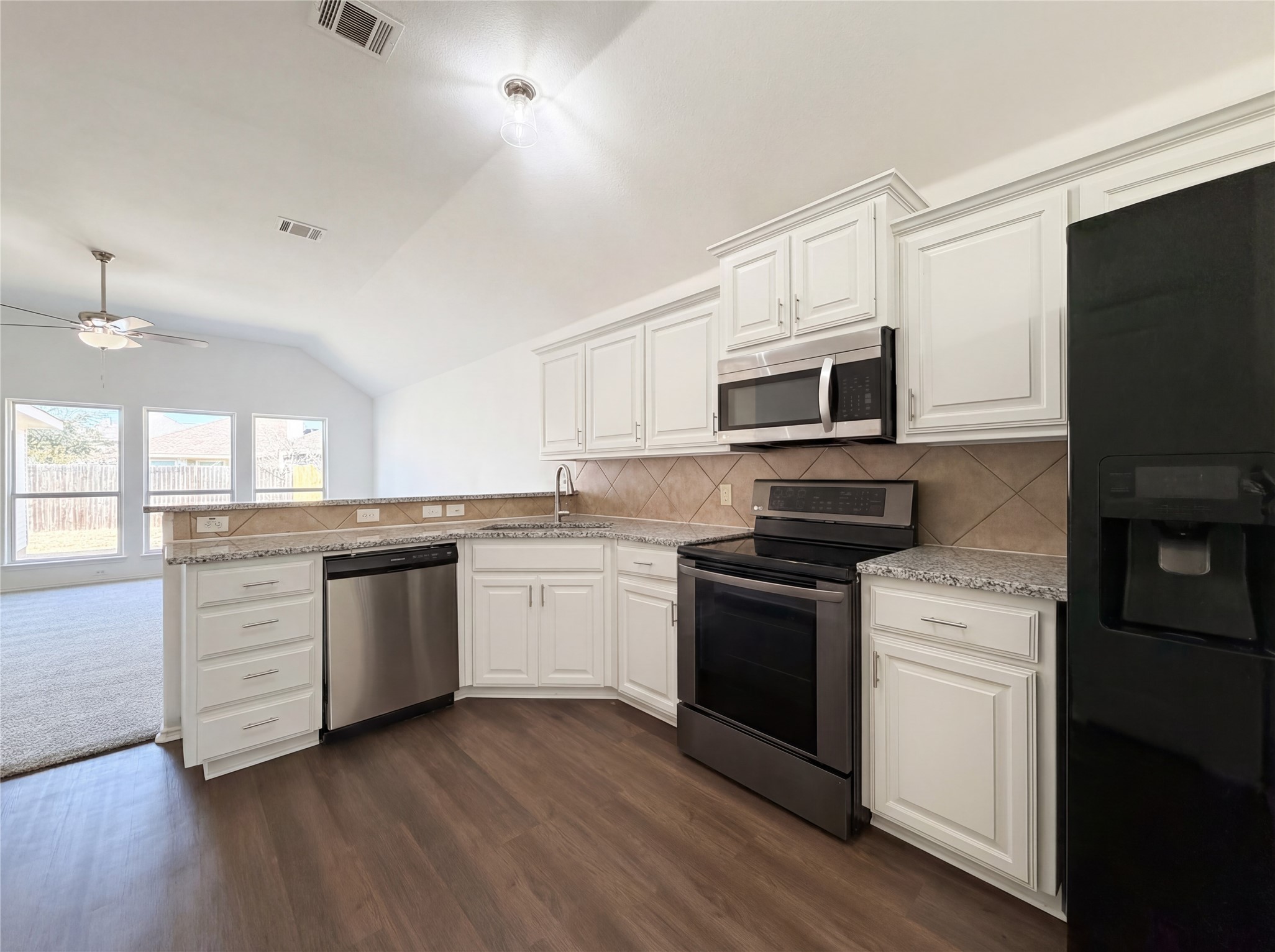1608 Wickham Drive Burleson TX 76028