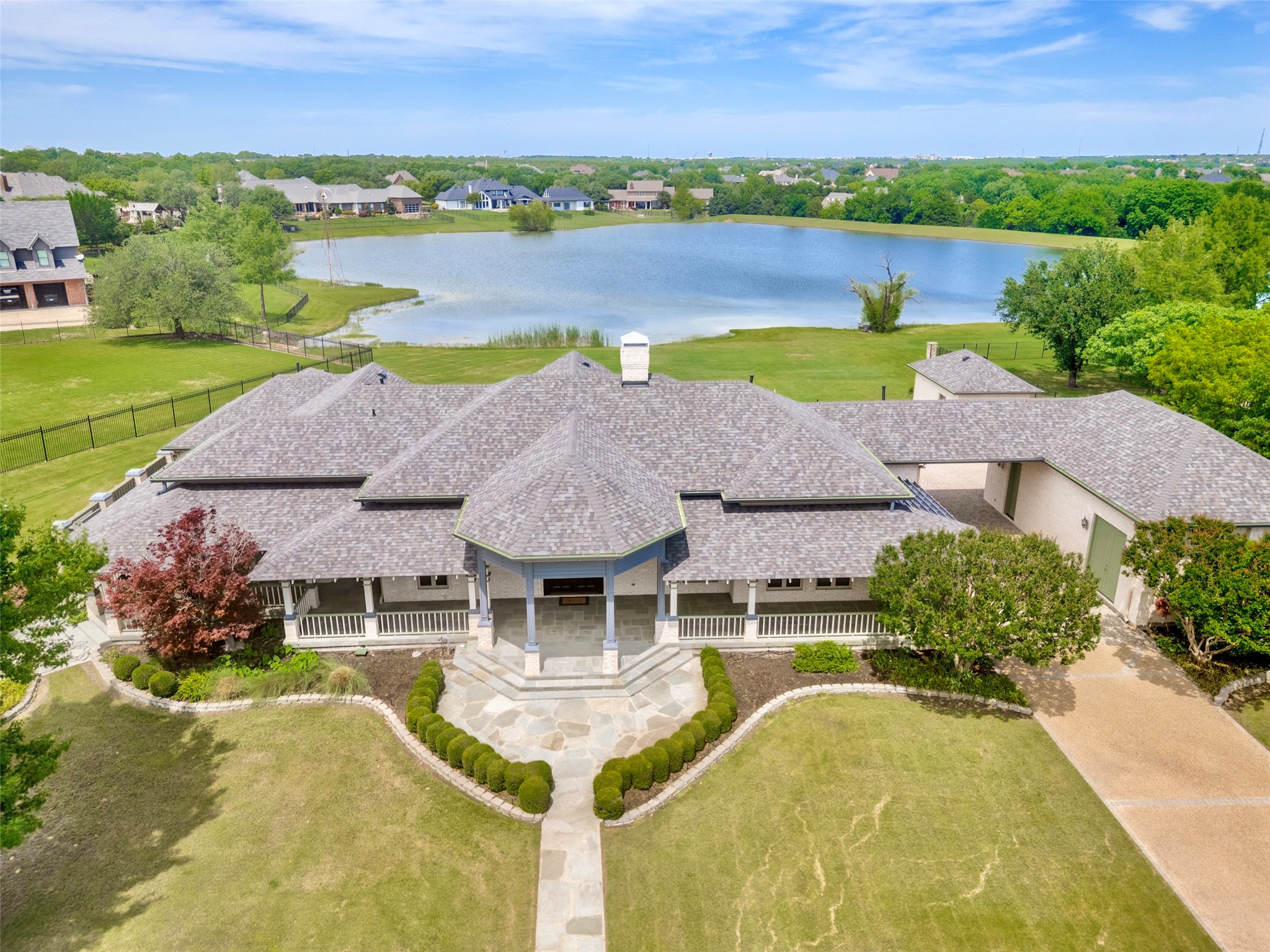 505 Loma Vista Heath TX 75032