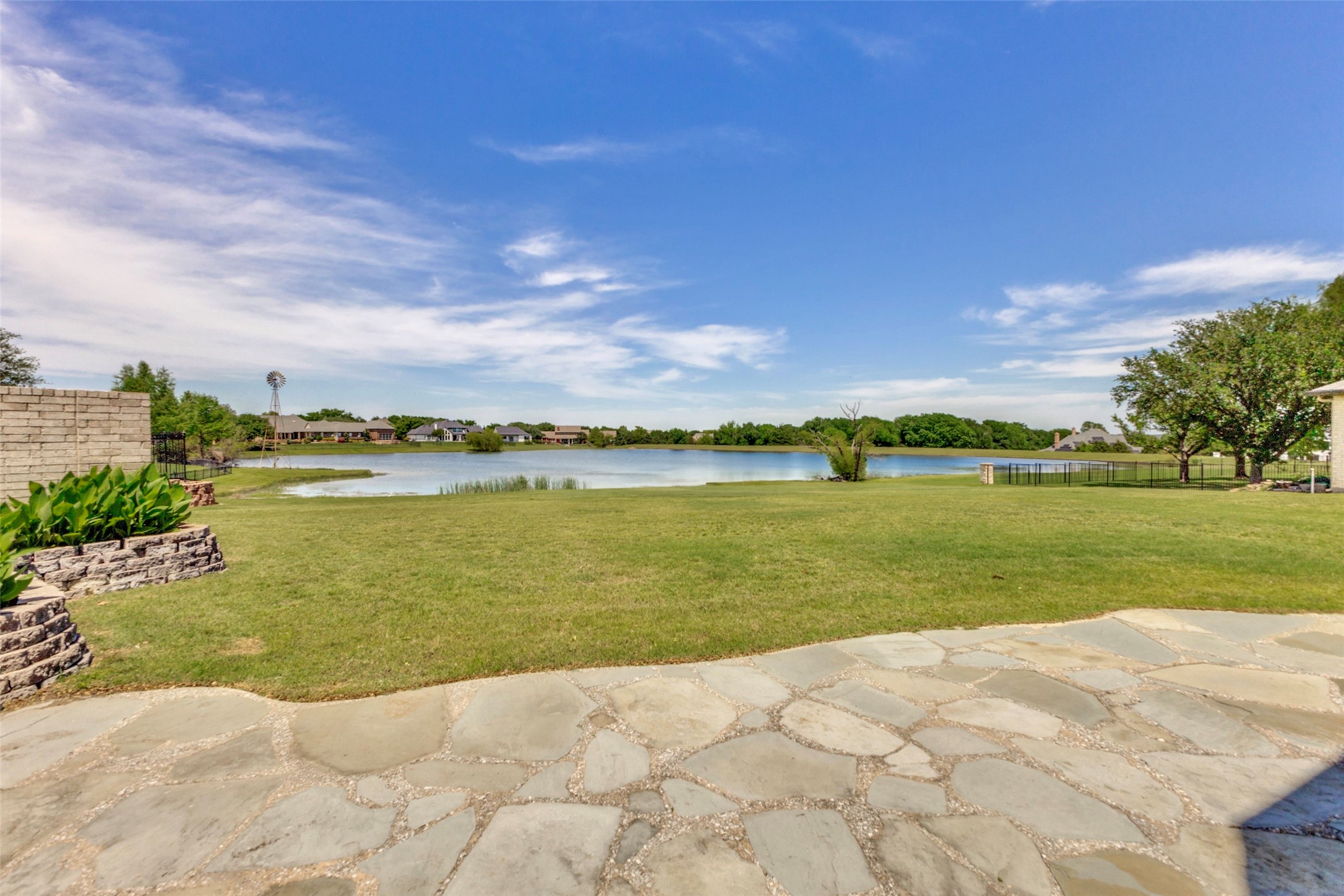 505 Loma Vista Heath TX 75032