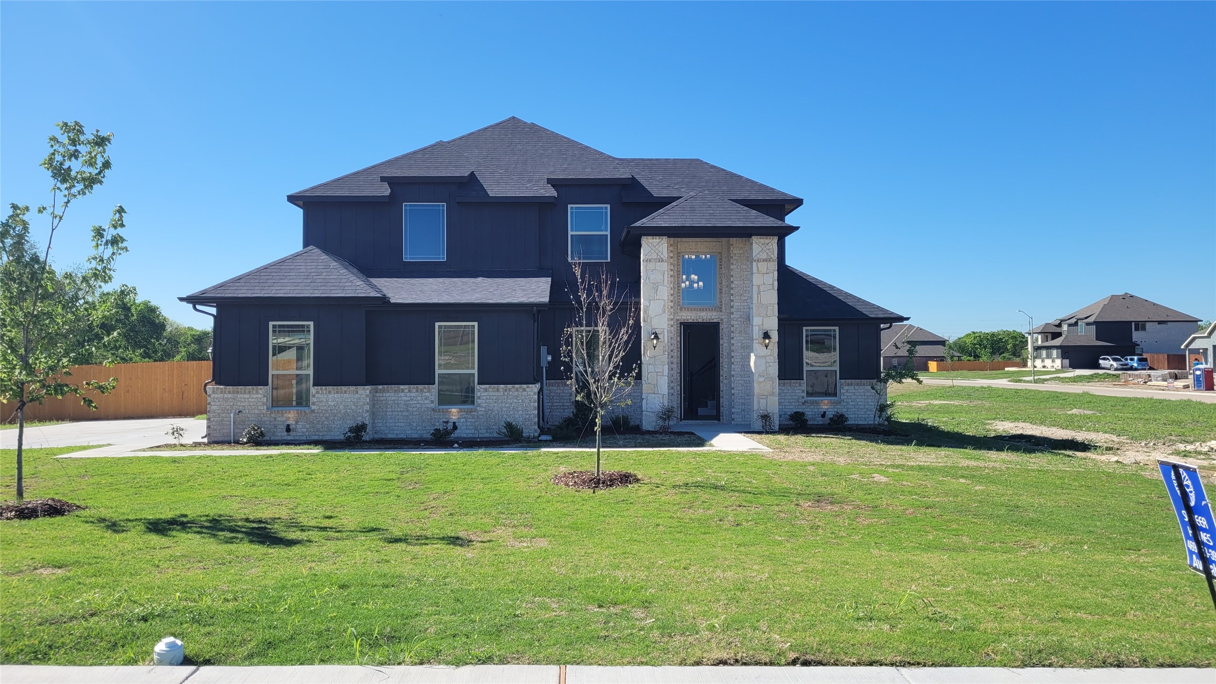 1808 Barrix Court Desoto TX 75115