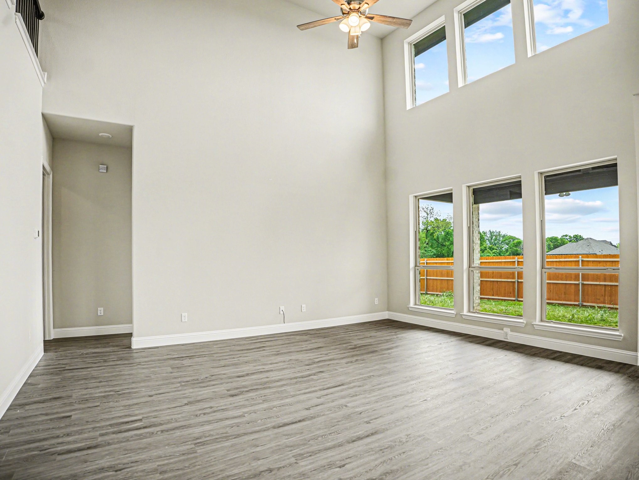 1808 Barrix Court Desoto TX 75115