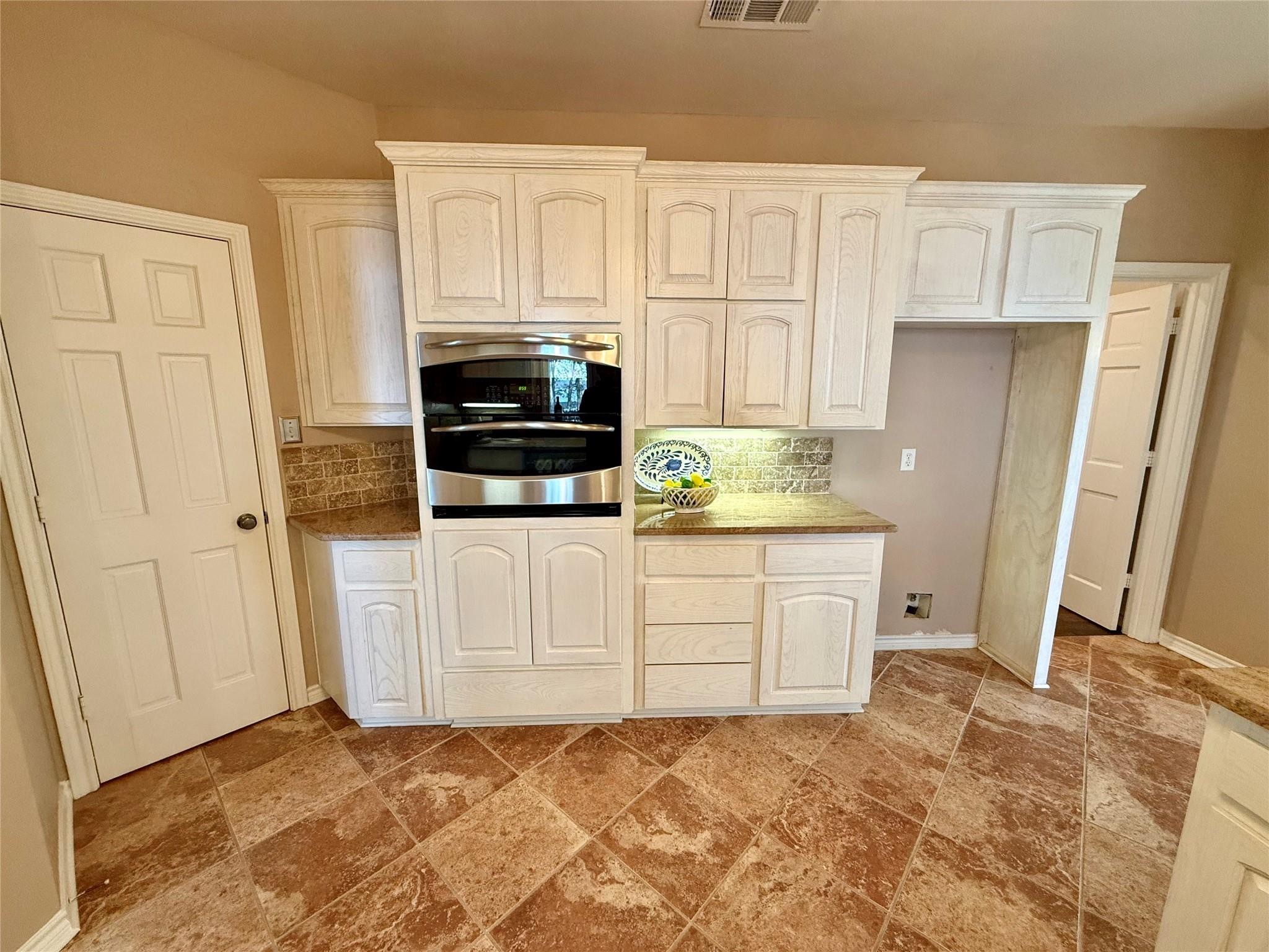 21 Pr 52365 Pittsburg TX 75686