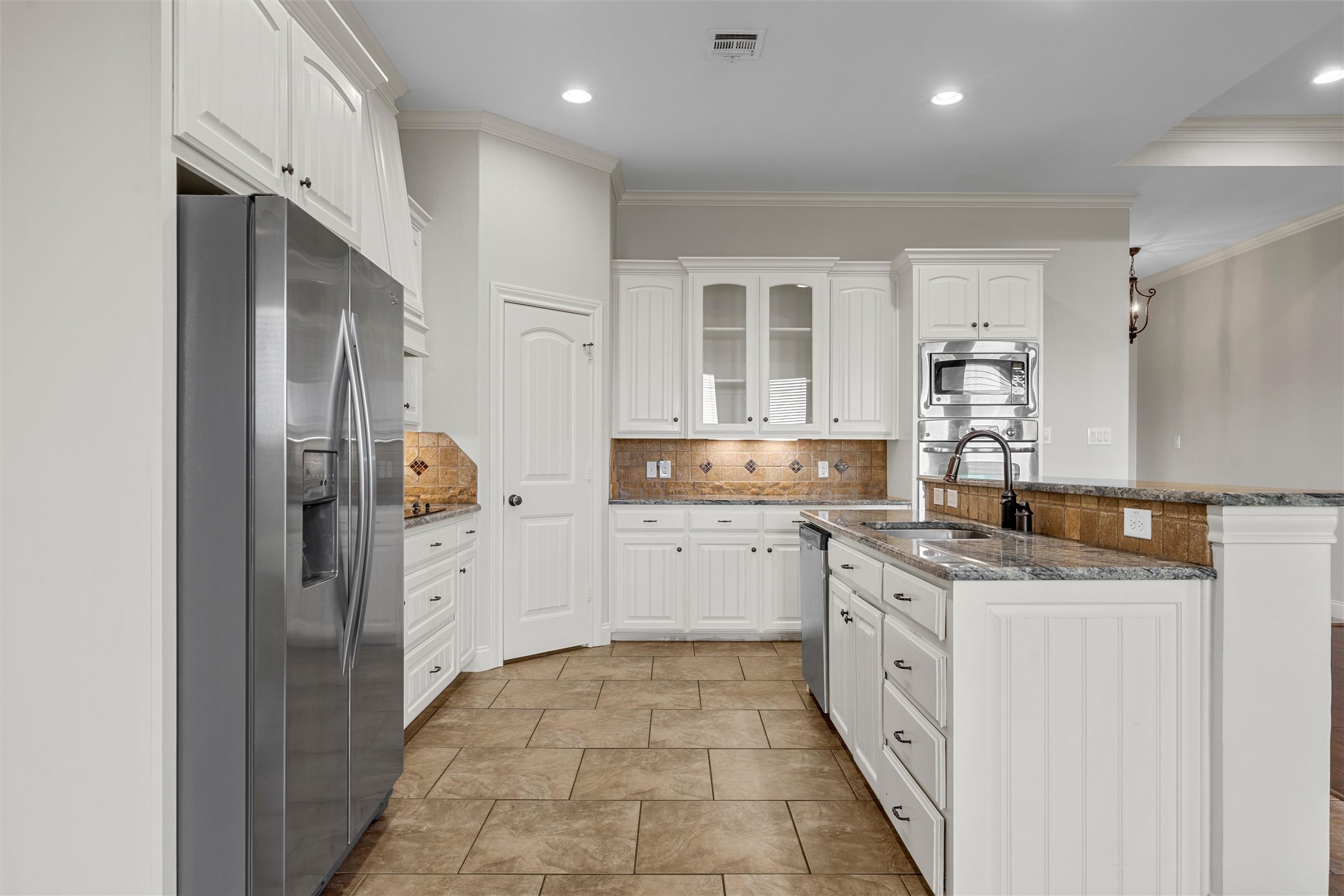 144 Ellis Farm Road Hewitt TX 76643
