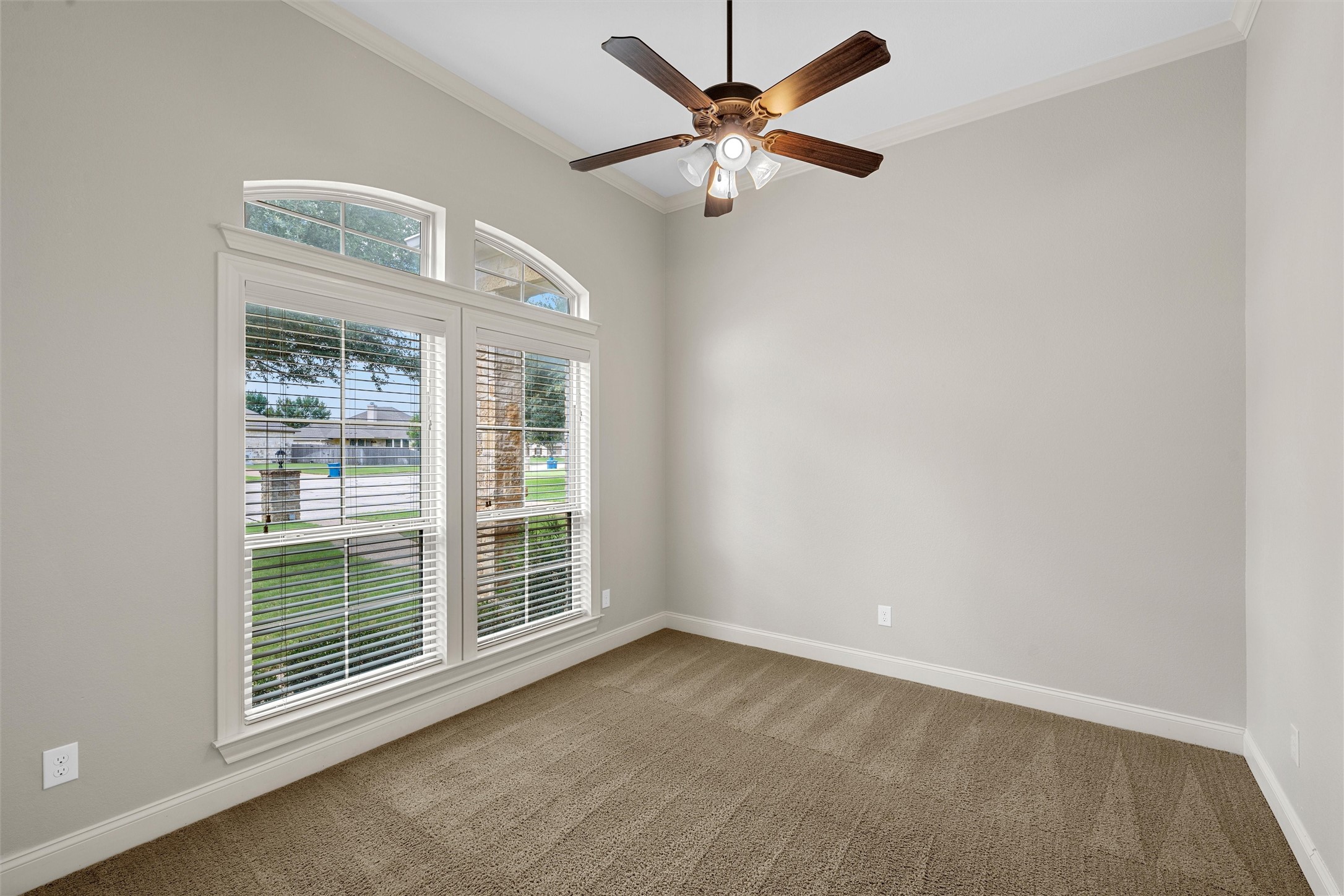 144 Ellis Farm Road Hewitt TX 76643