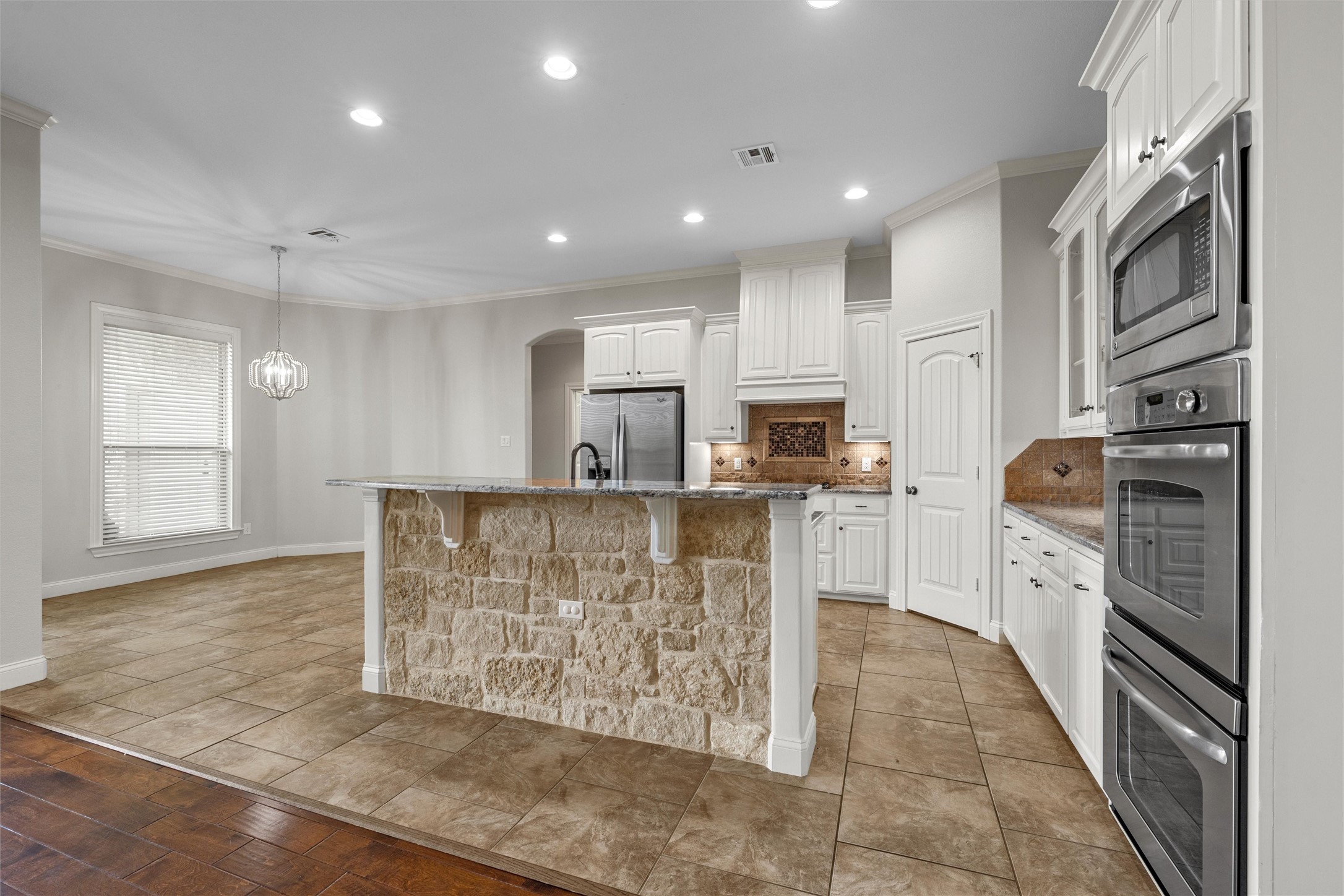 144 Ellis Farm Road Hewitt TX 76643
