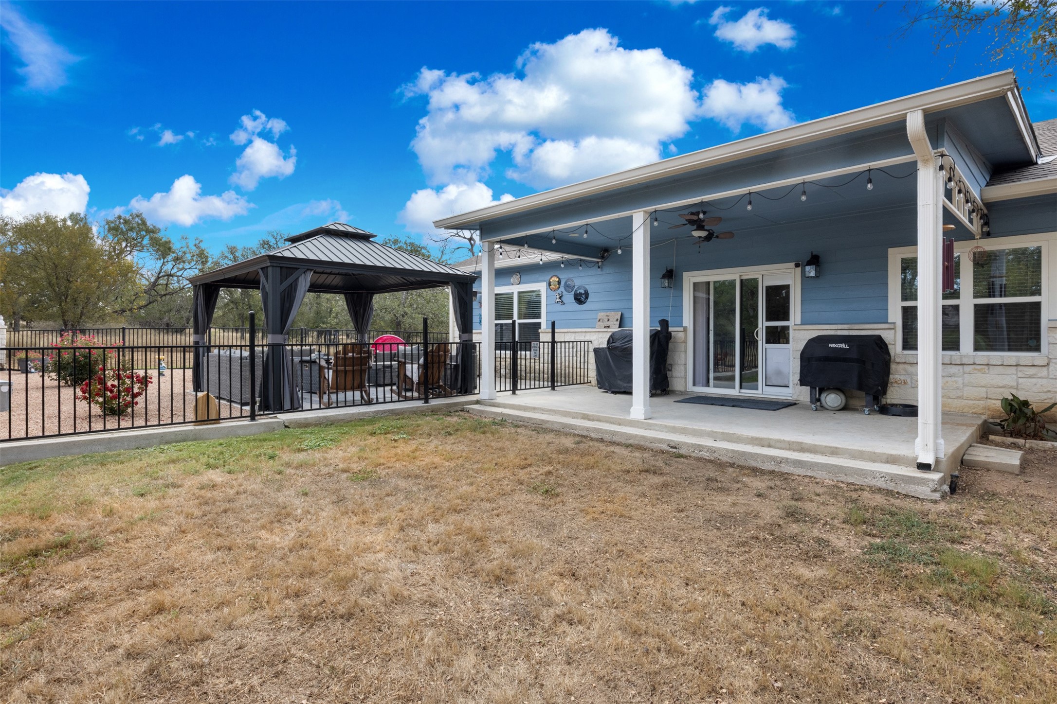 141 Eagle Point Cove Kingsland TX 78639