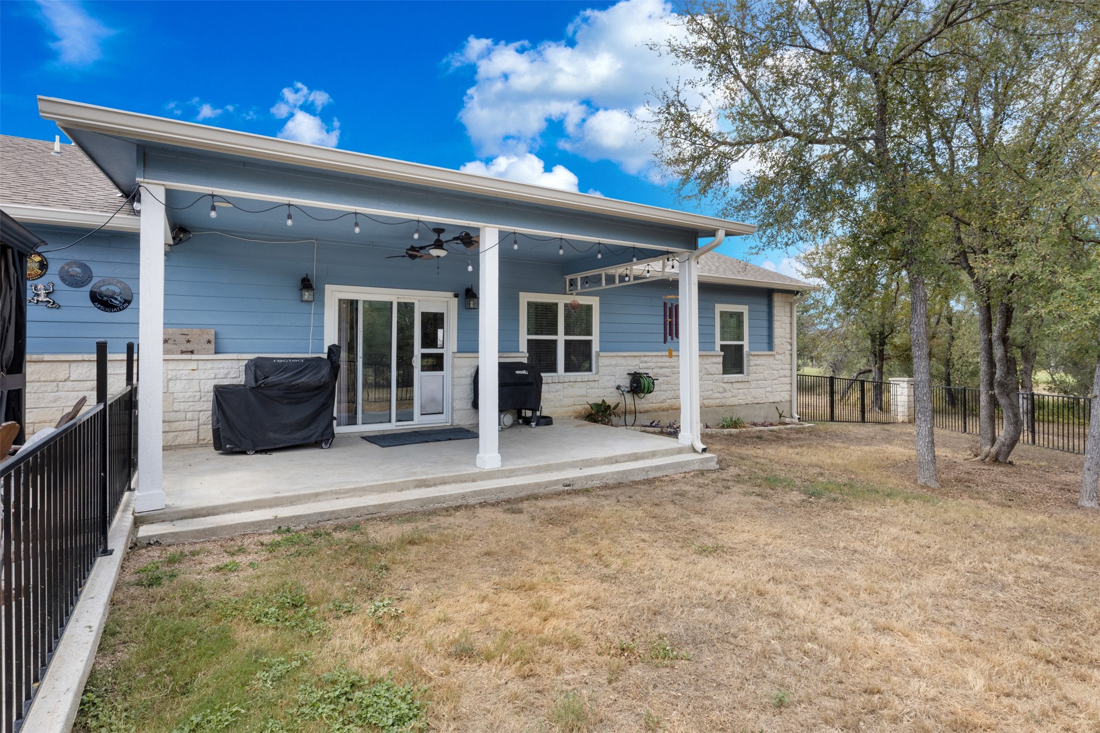 141 Eagle Point Cove Kingsland TX 78639
