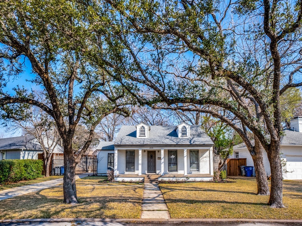 6514 Kenwell Street Dallas TX 75209