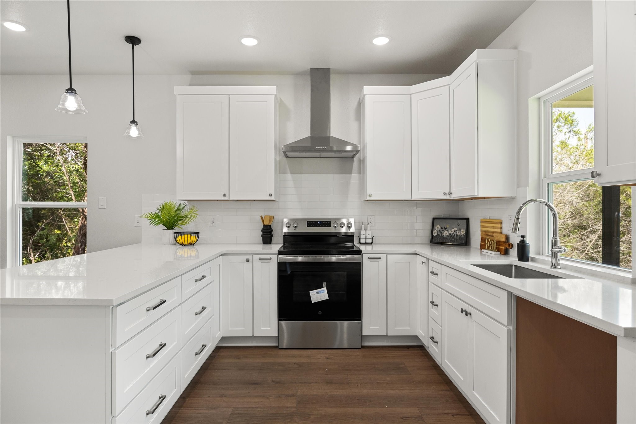 913 Colorado River Drive Granbury TX 76048