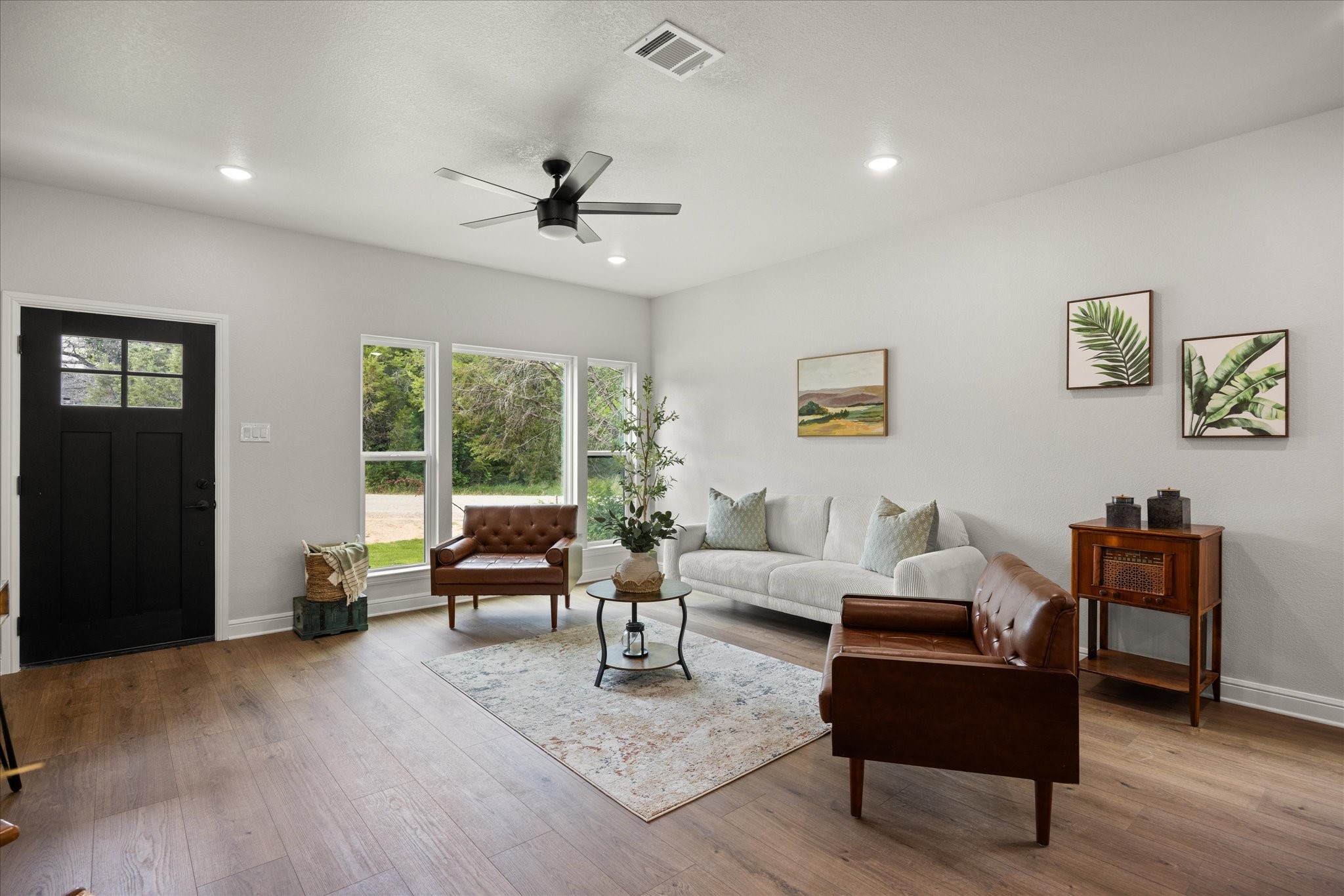 913 Colorado River Drive Granbury TX 76048