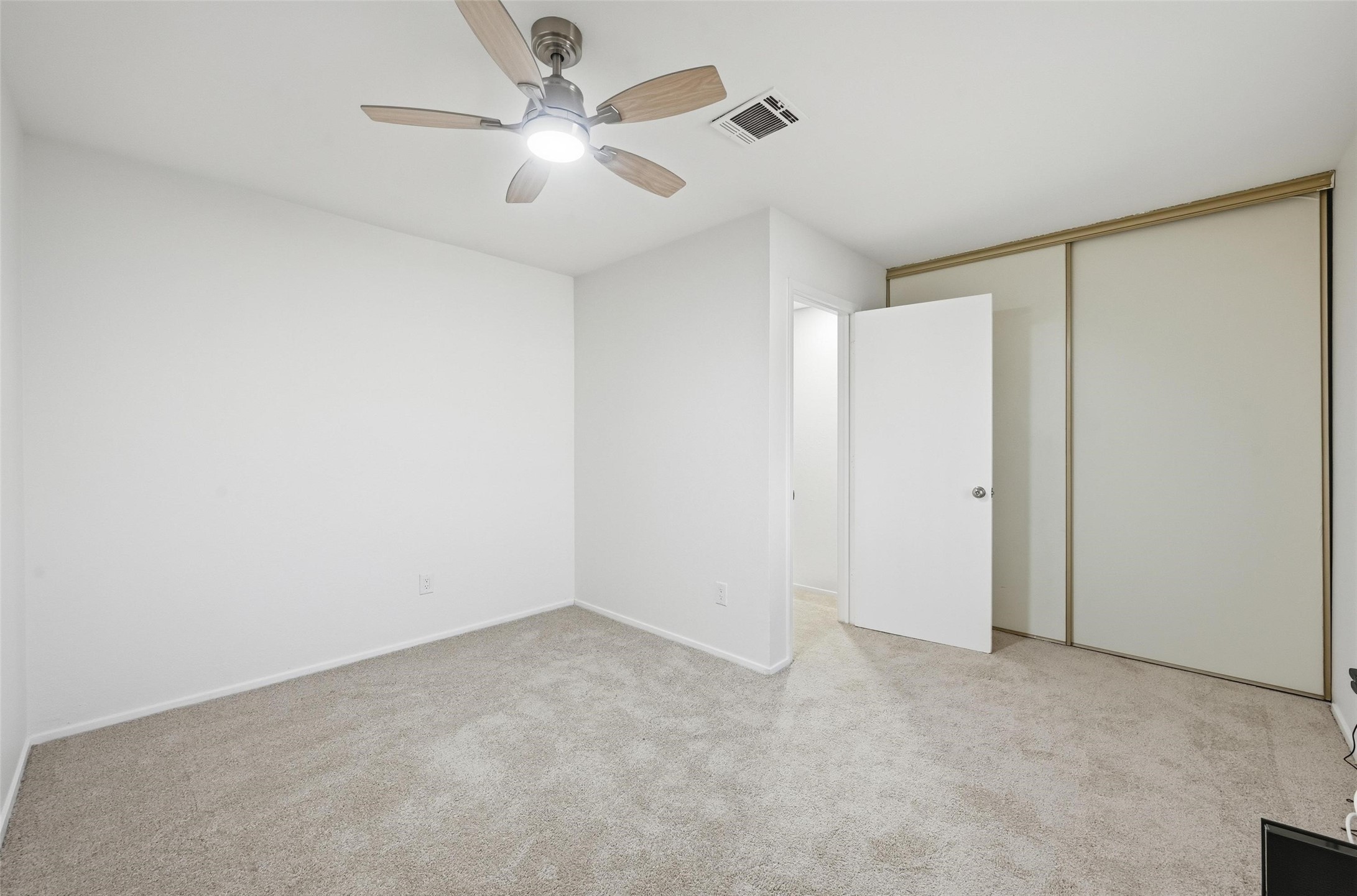 73 Winchester Drive Euless TX 76039
