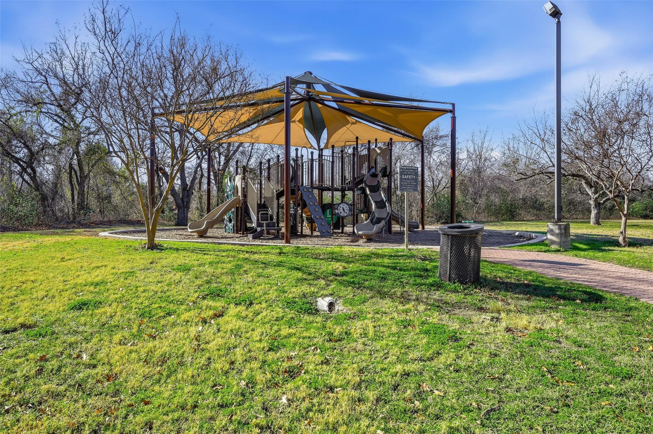 73 Winchester Drive Euless TX 76039